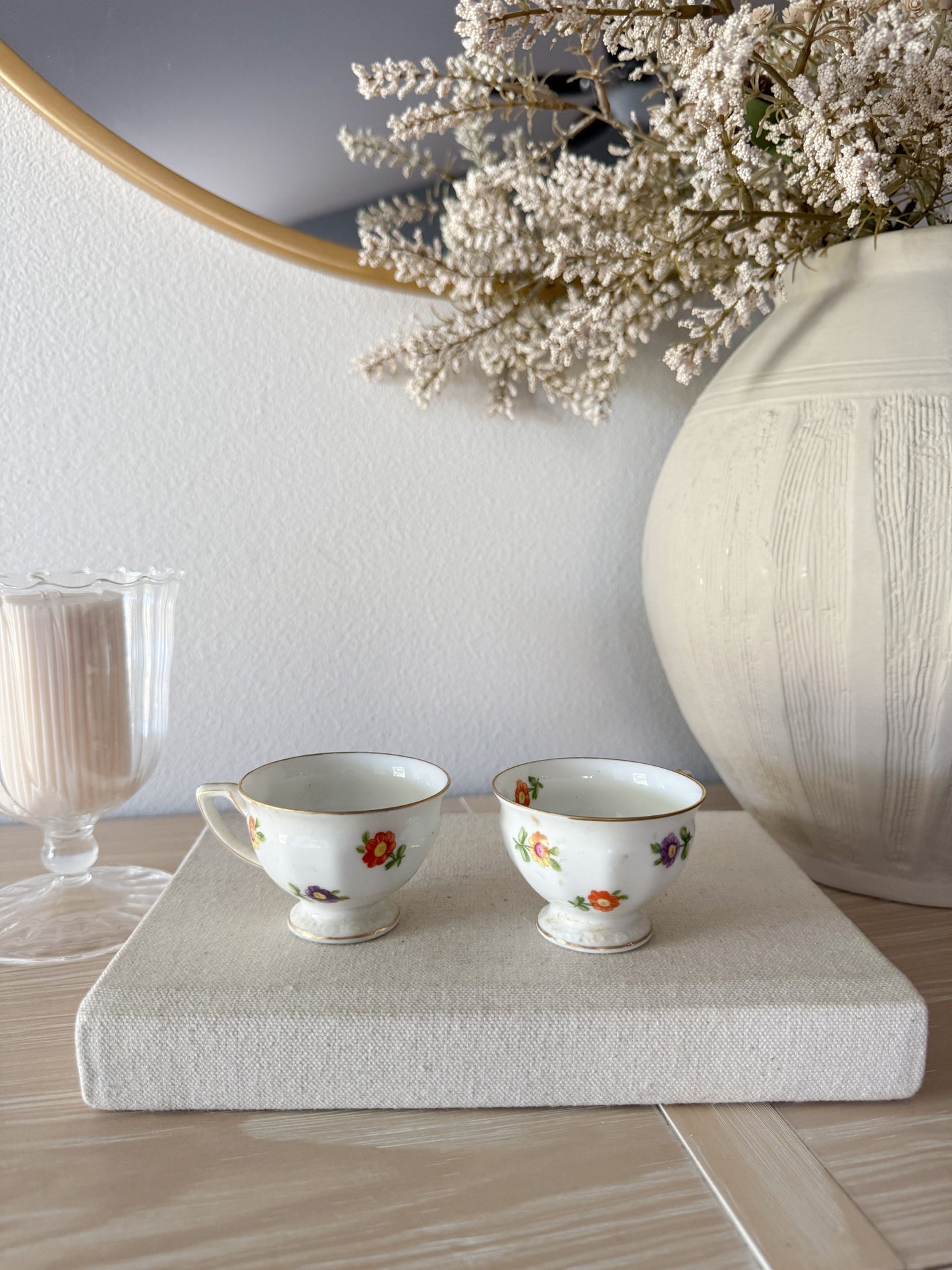 Vintage Floral Teacups (2)