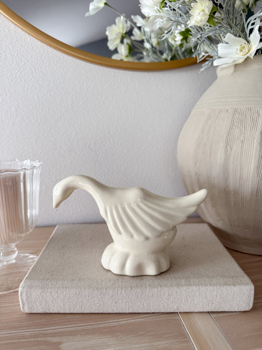 Vintage Pottery Geese